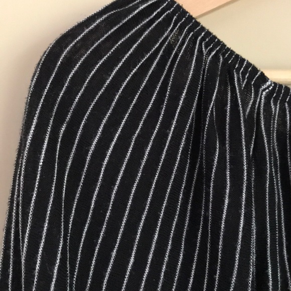 Anthro W5 off-the-shoulder striped top - Picture 4 of 5